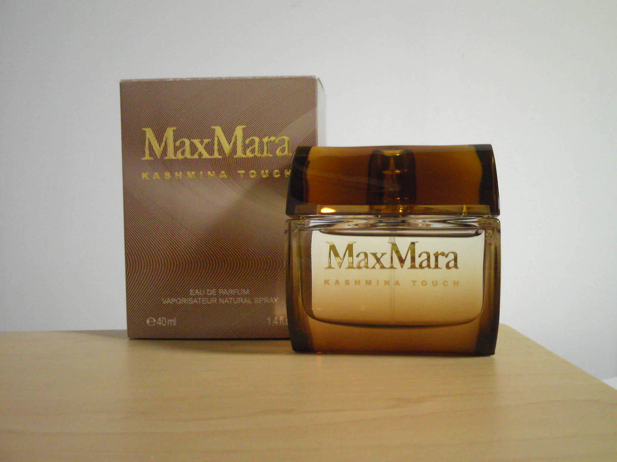 マックスマーラ / カシミナ タッチの商品情報｜美容・化粧品情報は