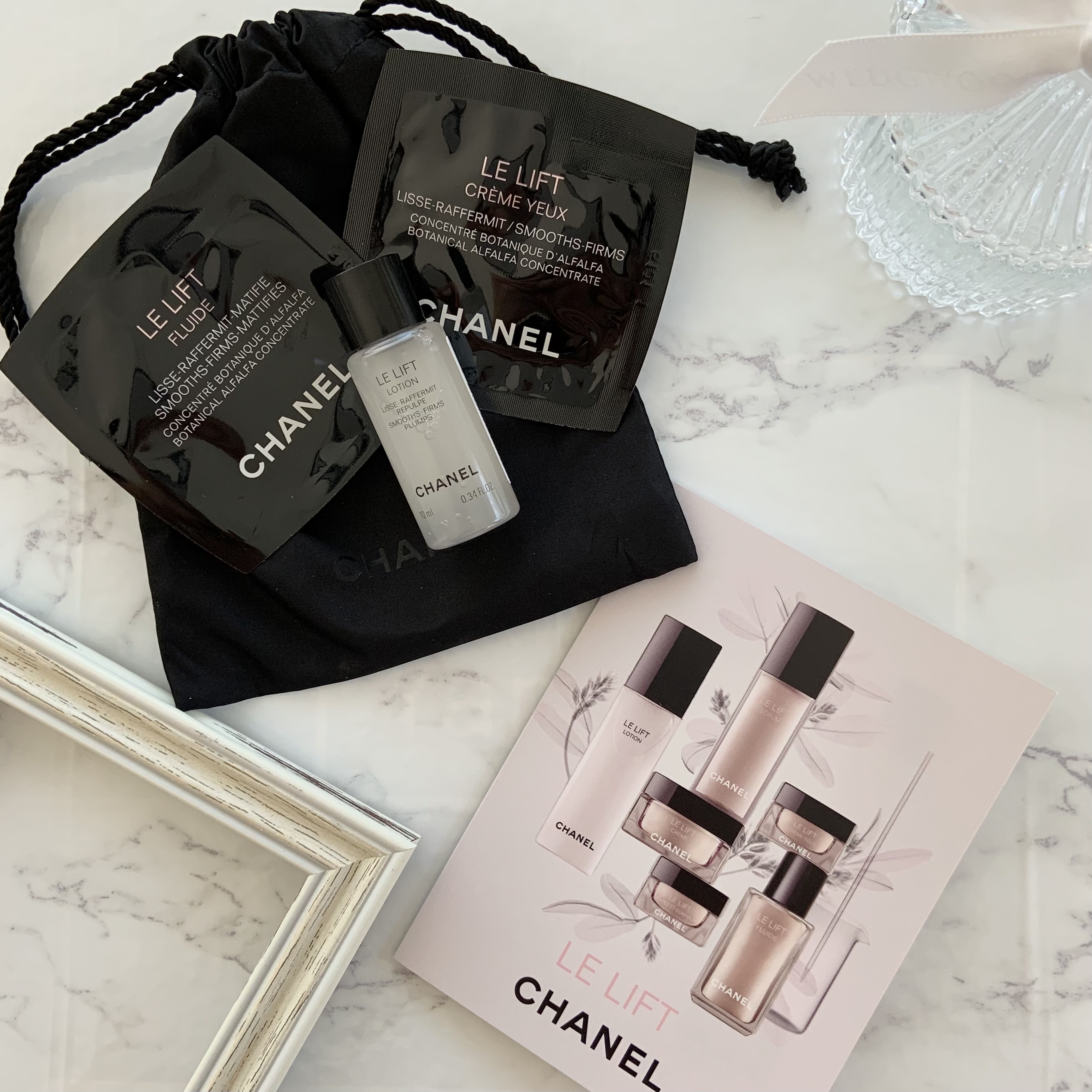 シャネル / ル リフト フリュイドの公式商品情報｜美容・化粧品情報は