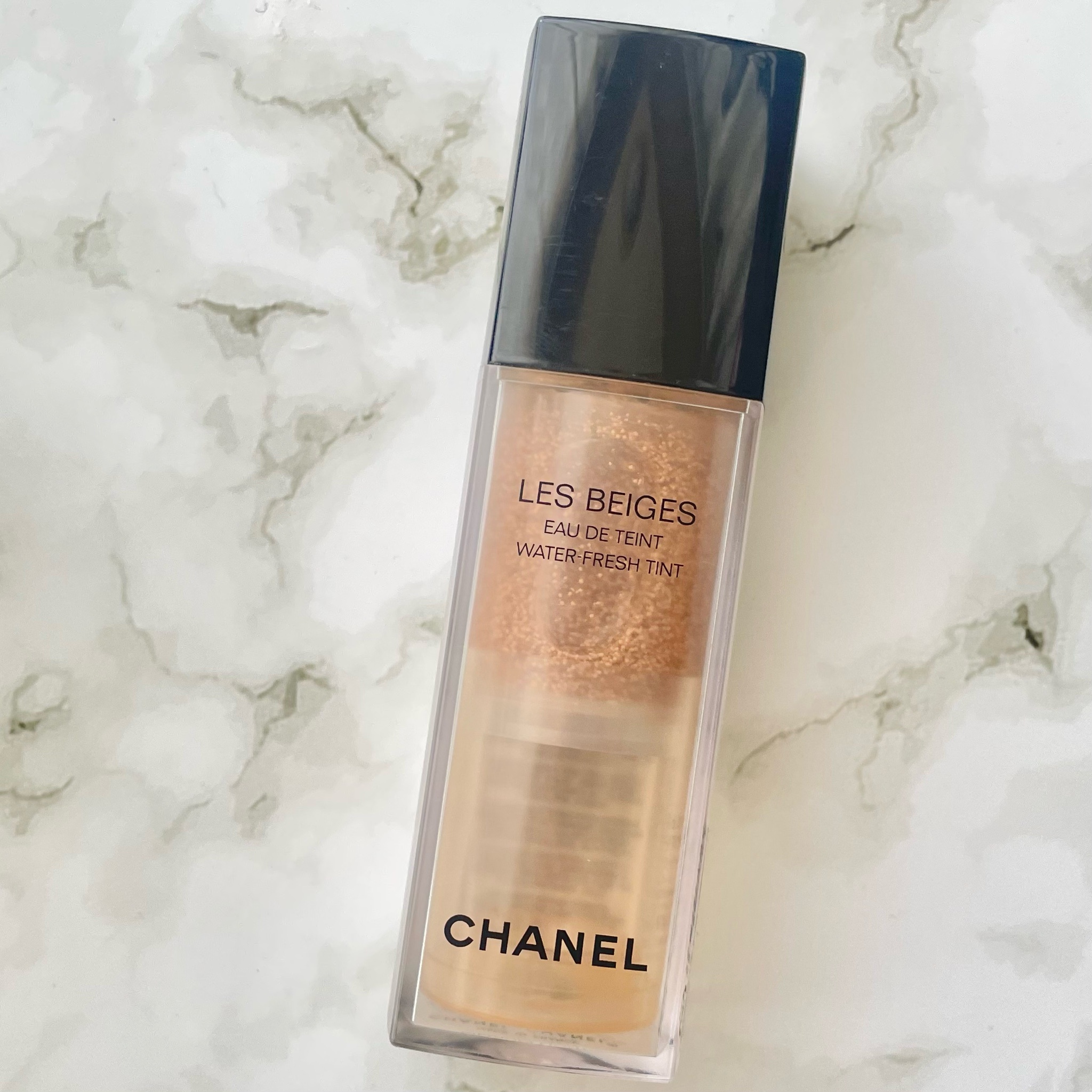 シャネル / レ ベージュ オー ドゥ タン ミディアム ライトの公式商品