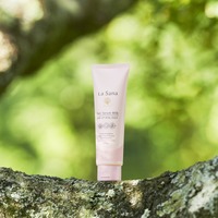 ソワーニュ ホワイトシフト / メラノクリスタルローション e 125mlの