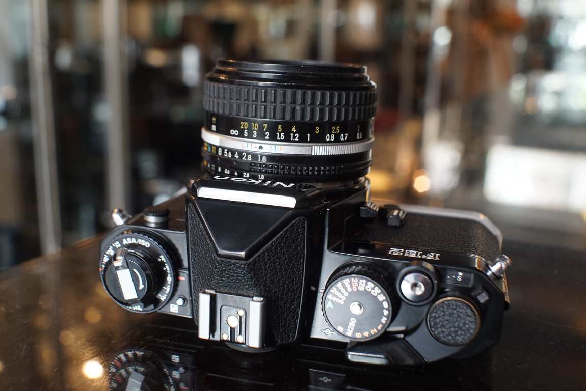 Nikon FE2 black kit + Nikkor 50mm F/1.8 AI-S lens - Fotohandel