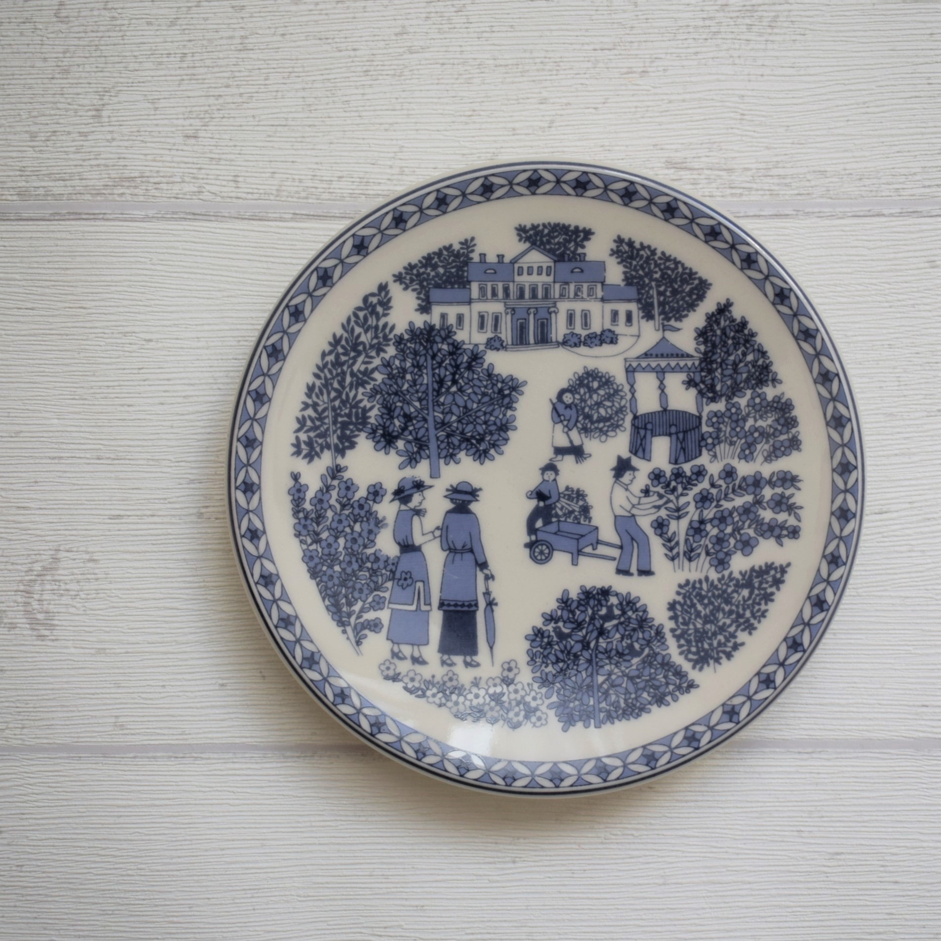 夏・ミニプレート / Raija Uosikkinen・ライヤウオシッキネン / ARABIA