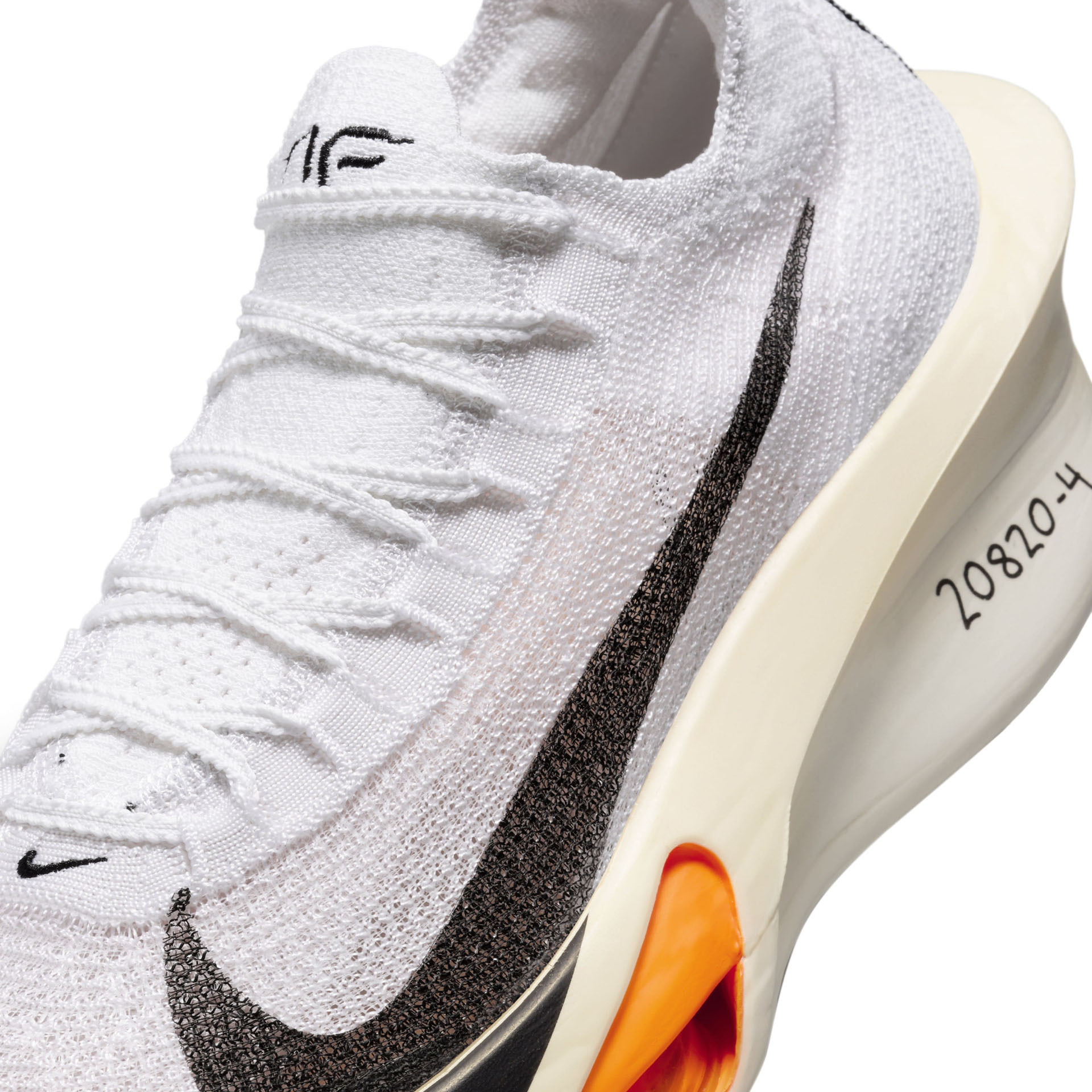 すべてのマラソンランナーにスピードを提供するナイキ アルファフライ