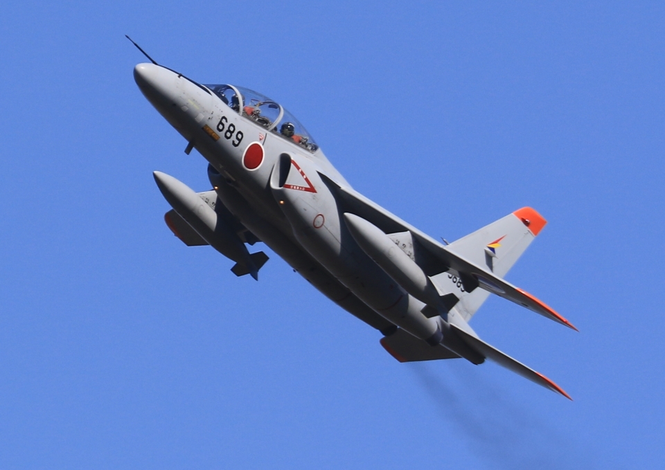 航空自衛隊 Kawasaki T-4 26-5689 築城基地 航空フォト | by ビッグ