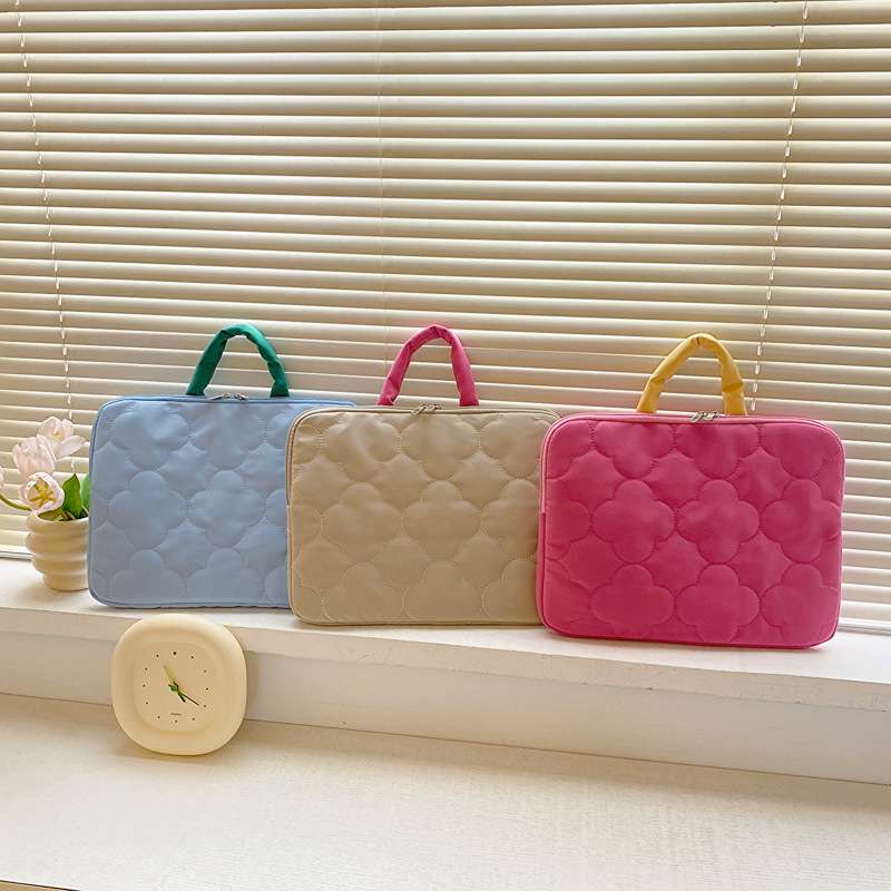 パソコンケース 13インチ～14インチ ふわふわキルティング持ち手付き