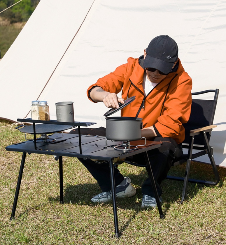 ソロキャンプをより快適に！一人用キャンプテーブルのおすすめ29選