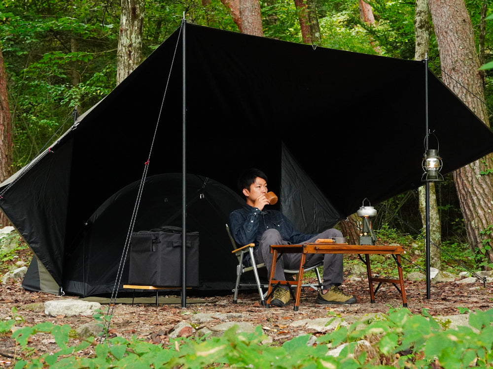 ポリエステル スクエアタープ 4m×4m ブラックコーティング 遮光率90