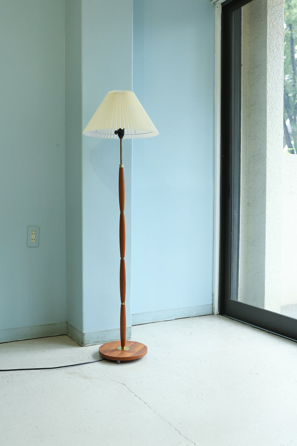 デンマークヴィンテージ フロアスタンドライト 間接照明 チーク材 北欧