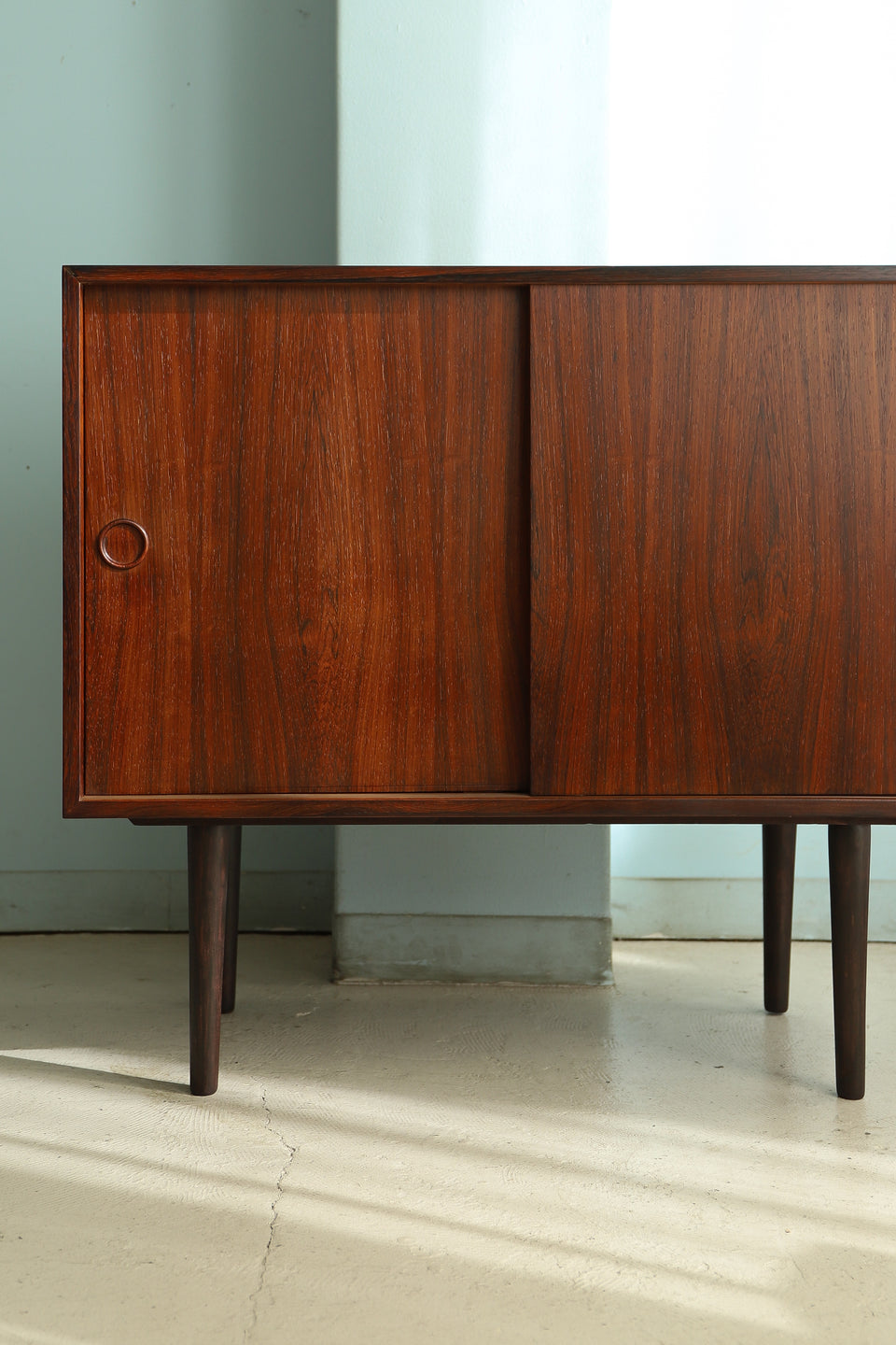 カイ・クリスチャンセン サイドボード キャビネット ローズウッド材