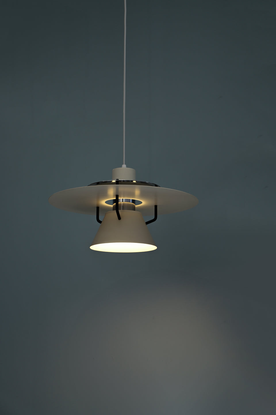 デンマークヴィンテージ ホーン ペンダントライト ポストモダン 北欧