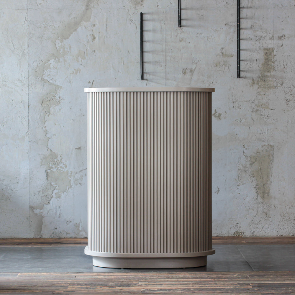 レジカウンター】コンテンポラリーな空間に牽引レジカウンター「カミラ