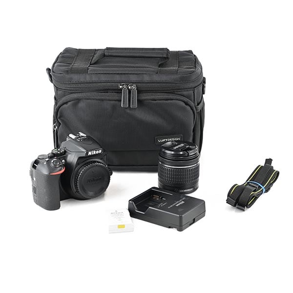 ニコン 一眼レフカメラ D5600 ブラック レンズキット | カメラのお試し