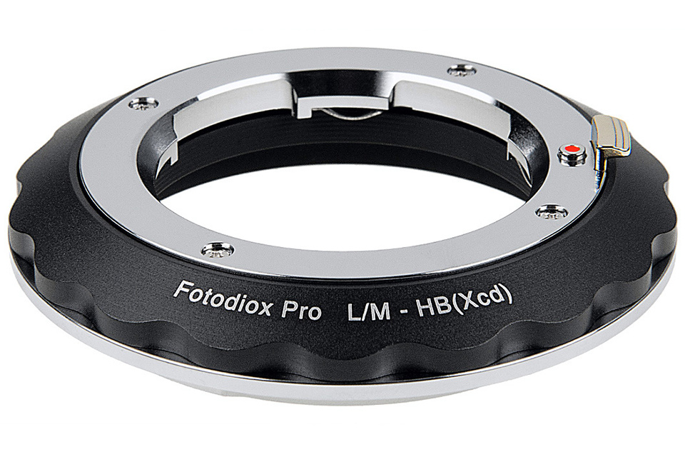 ライカMレンズをハッセルブラッドの中判ミラーレスに装着できる