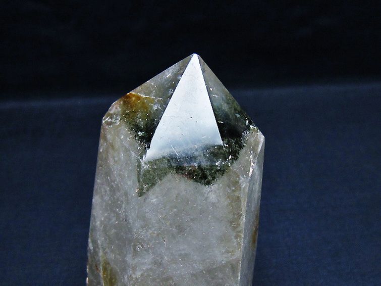 パワーストーン 天然石 ガーデン水晶六角柱[T222-2393]