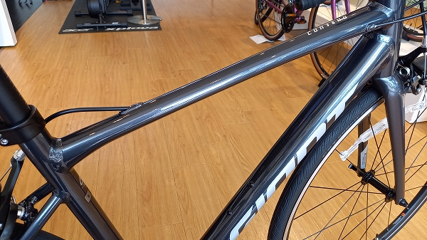 アルミロードバイク「コンテンド 2」入荷 ｜ ジャイアントストア高知