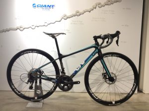 本格カーボンロード【AVAIL ADVANCED 1】 ｜ ジャイアントストア聖蹟