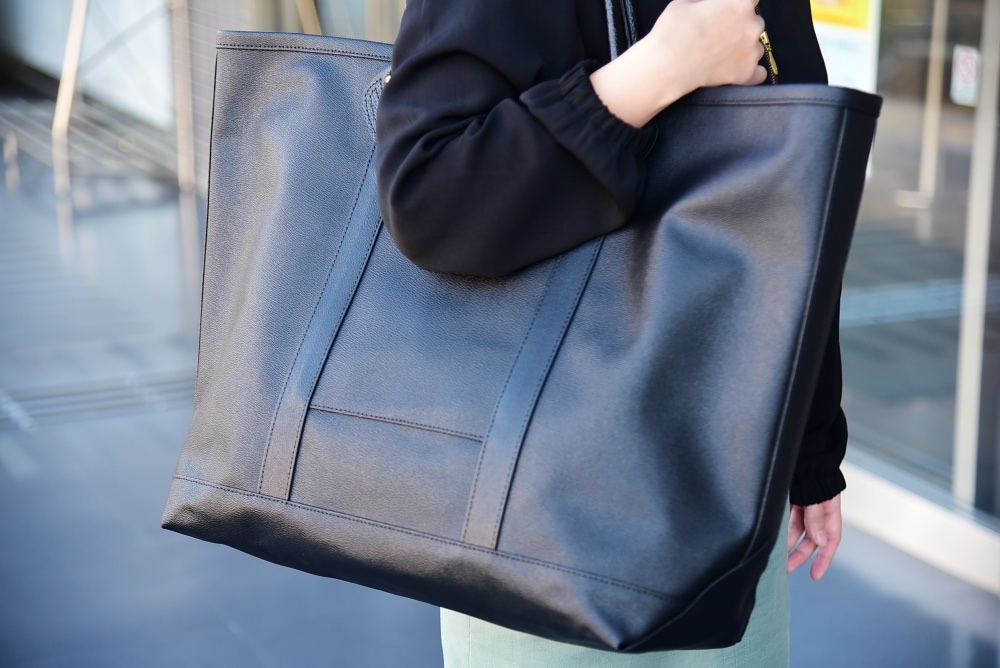 お泊まりゴルフも余裕！ 大人のためのトートバッグ】 HOSU グラン