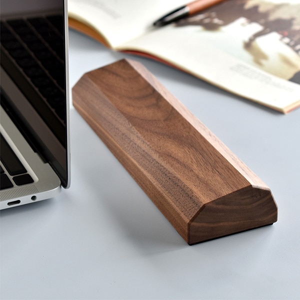 Laptop Stand Bar/Ball | 名入れギフト・木製デザイン雑貨の直営店