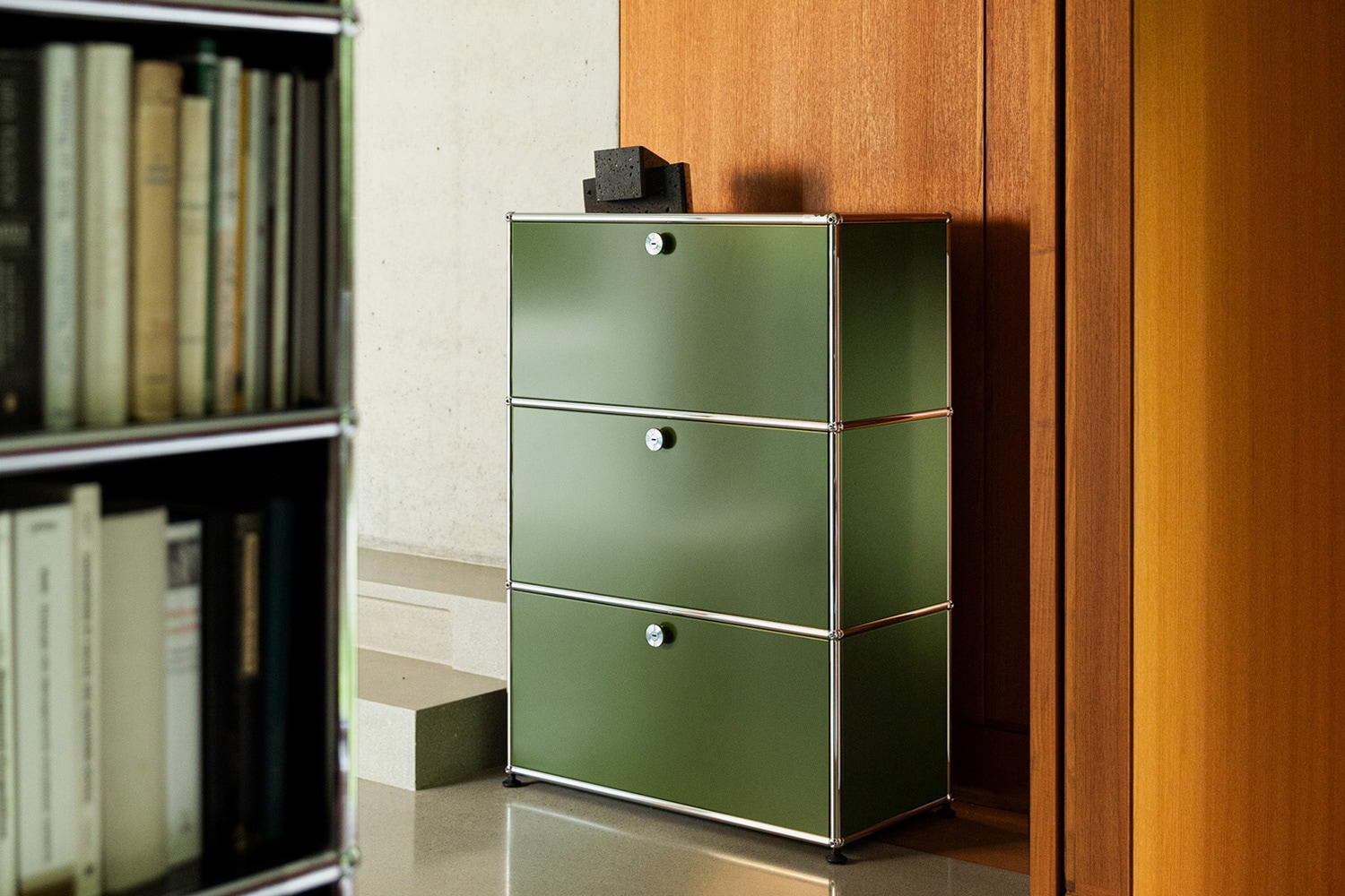 USMハラー キャビネット オリーブグリーンの通販 | 家具・インテリア