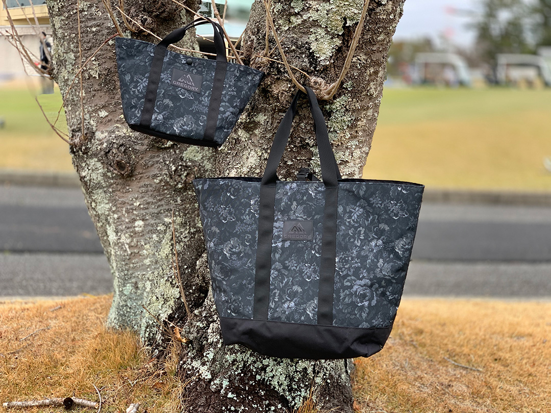 バッグも “ブラックタペストリー”！ | GO/LOOK!（ゴルック）