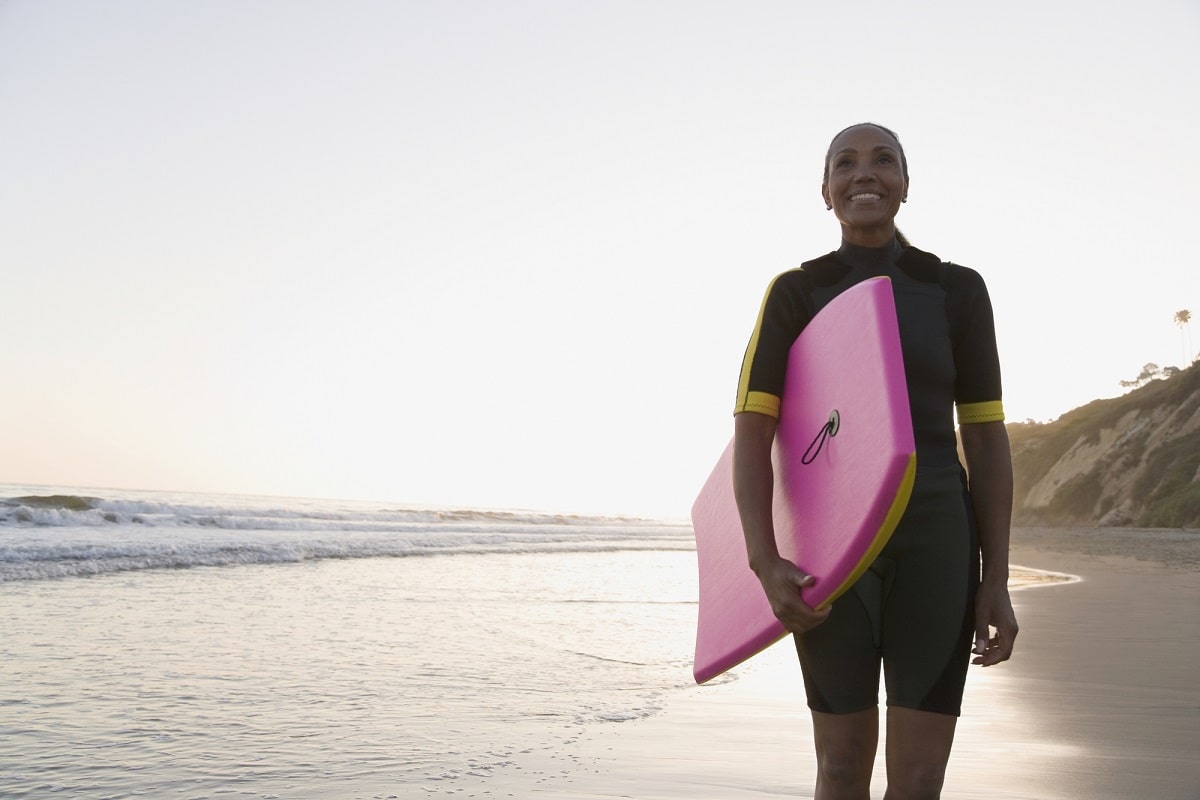 ボディボードのサイズはどう選ぶ？初心者におすすめの長さや幅を解説し