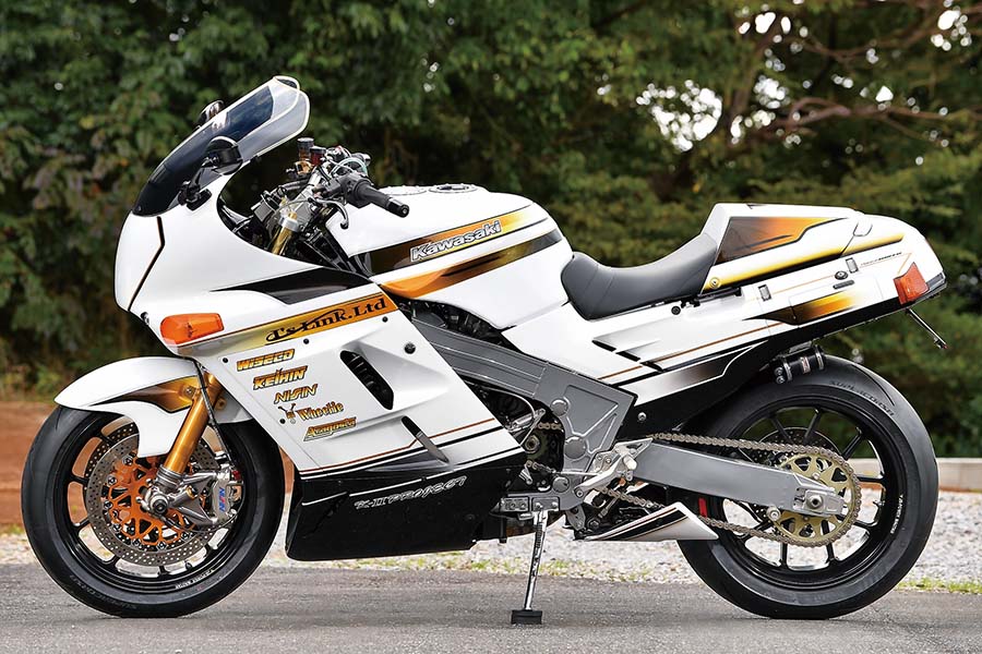 歴代カワサキ“最速”に名を連ねるZX-10にこだわるオーナーとK-2