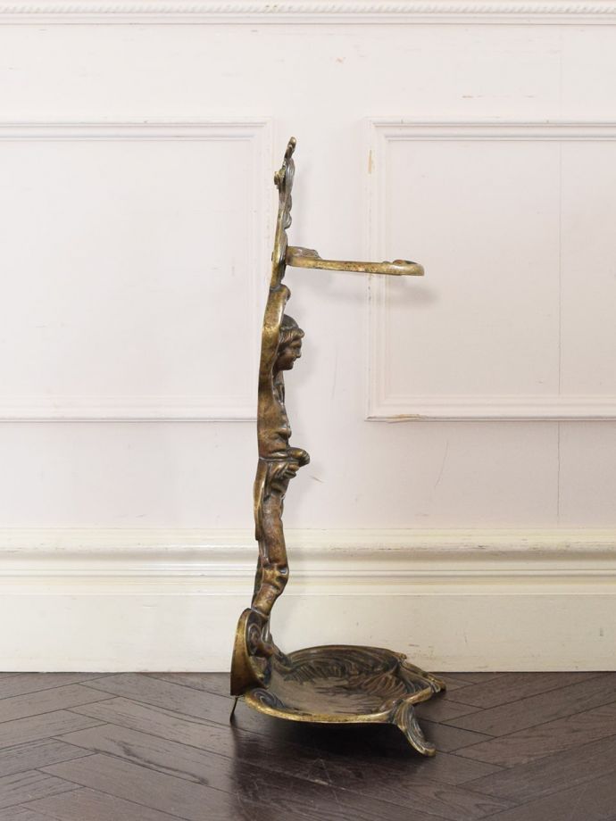 アンティーク調のおしゃれな傘立て、真鍮のアンブレラスタンド(n15-018