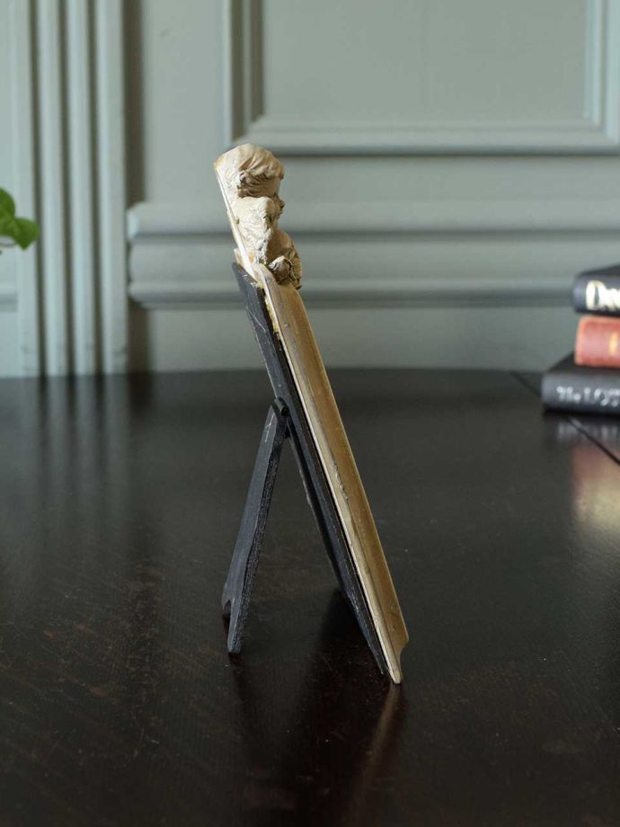 エンジェルが微笑むロココ調のおしゃれな写真立て、アンティーク調の