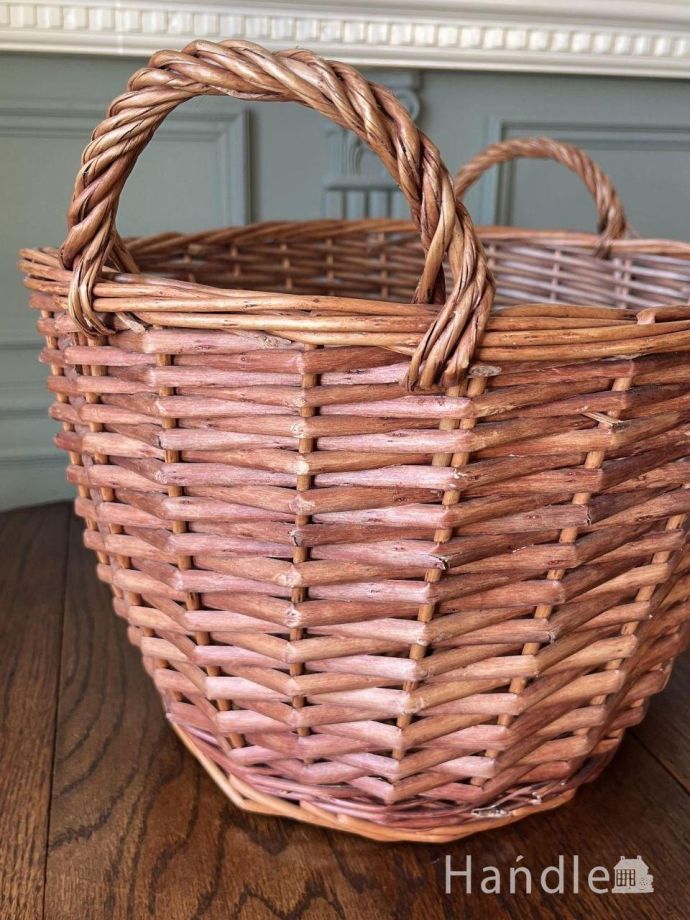 フランスから届いたおしゃれなパニエ、両手で持てる大きなサイズの