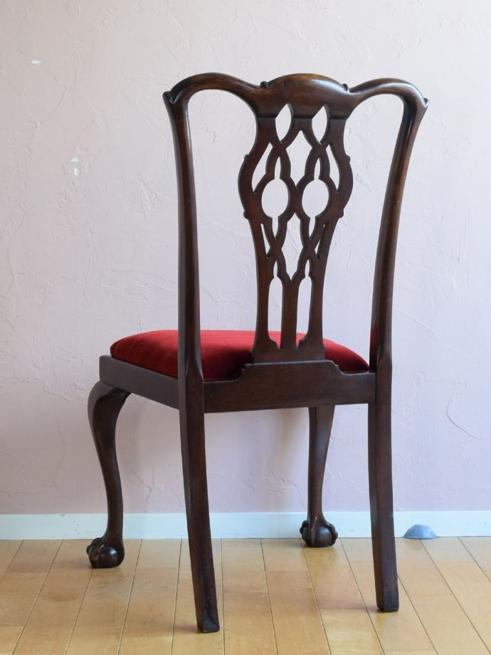 アンティークのチッペンデールチェア、クロウ＆ボールの脚の美しい