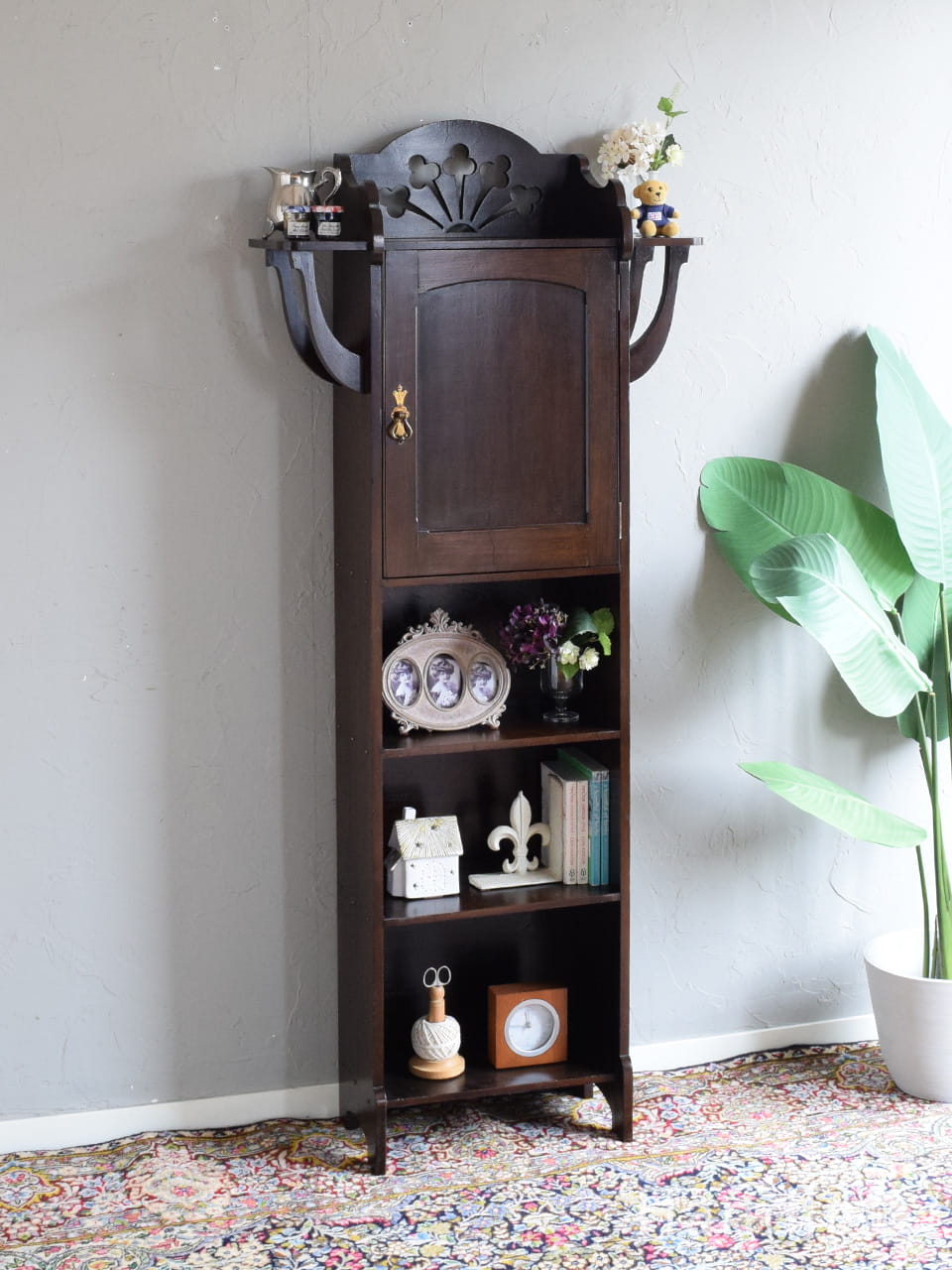 アーコールのヴィンテージ家具、北欧スタイルのおしゃれなウォール