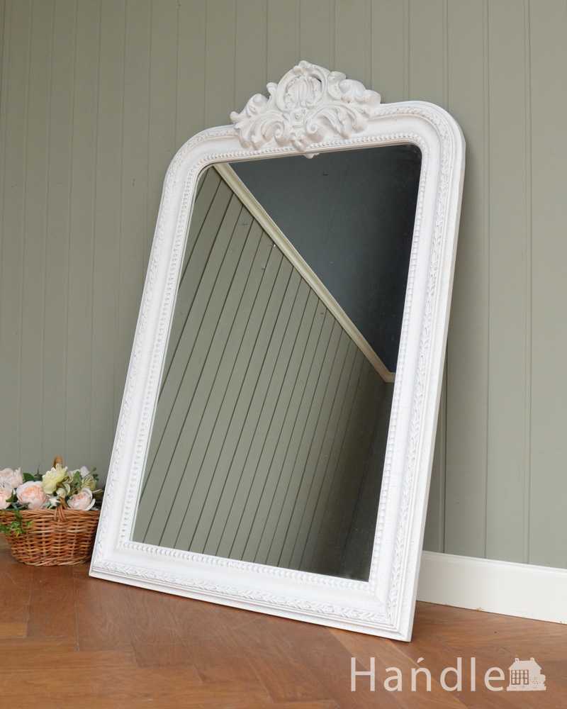 フレンチアンティーク調のおしゃれな鏡、デコラティブなミラー