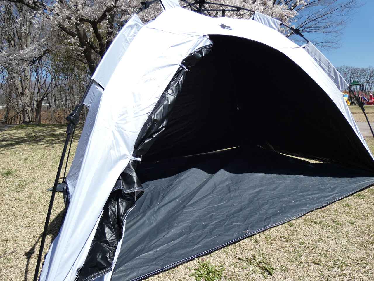 10℃以上も違う！？ロゴスの遮光率100%なワンタッチサンシェードを使っ