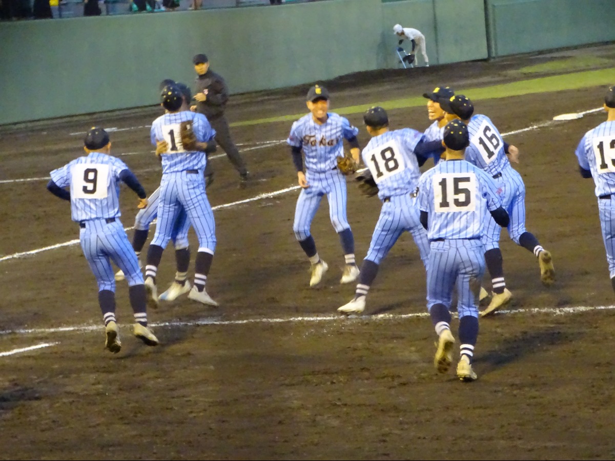 東海大高輪台が戦前の予想を覆し、前年の王者・二松学舎大付を撃破