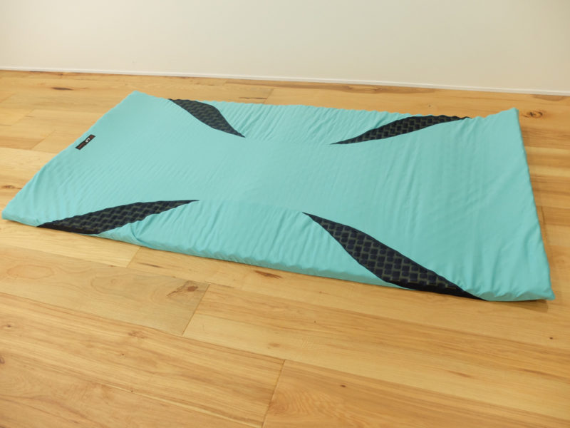 西川エアーポータブルモバイルマットを買う前に!実際の使い方や性能を