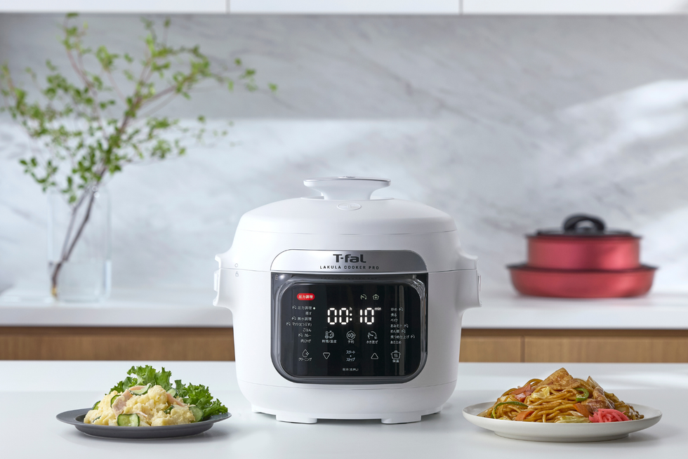 簡単・時短・おいしいを叶える！ 電気圧力鍋のパイオニア