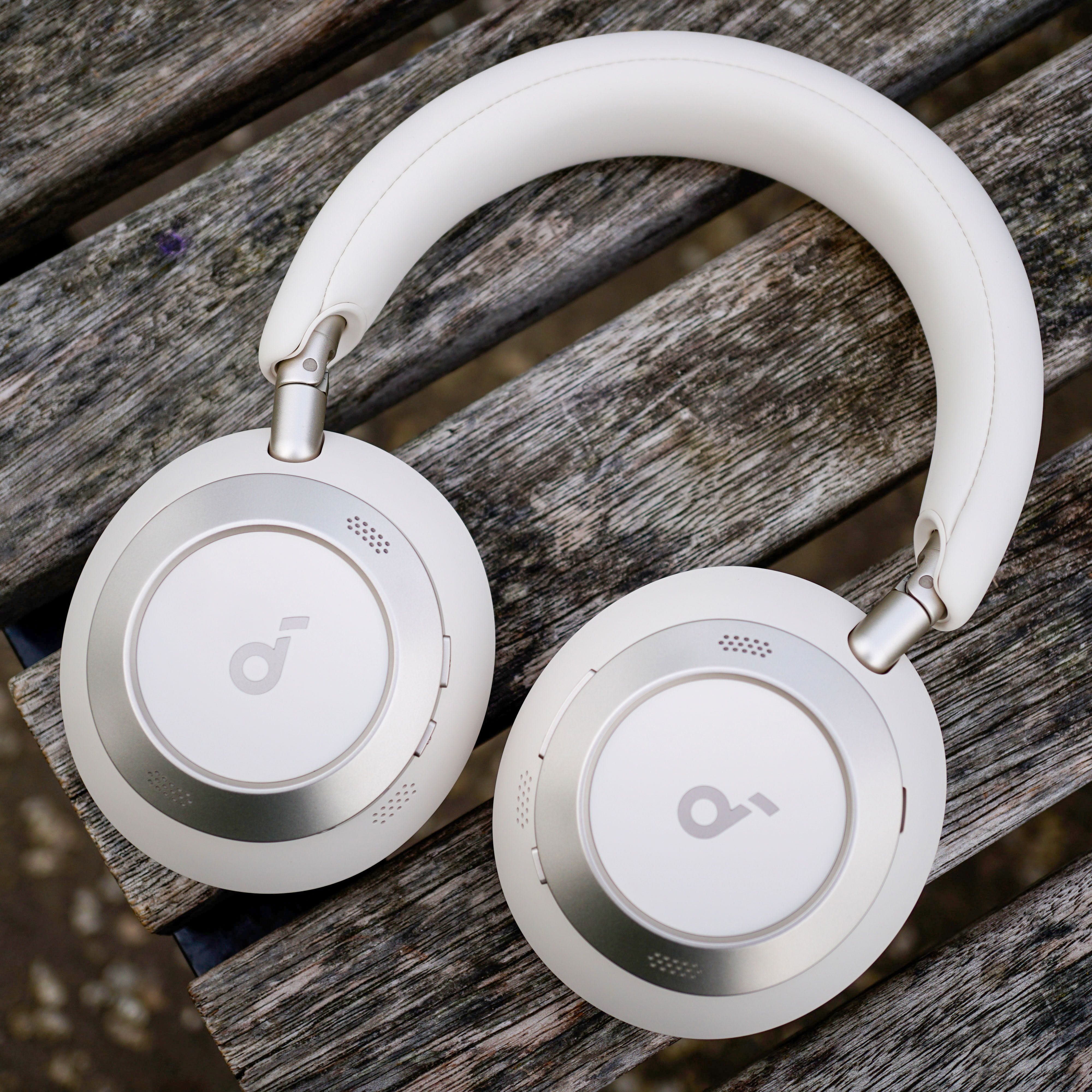 Review: Soundcore's Space One Pro headphones are great for travel