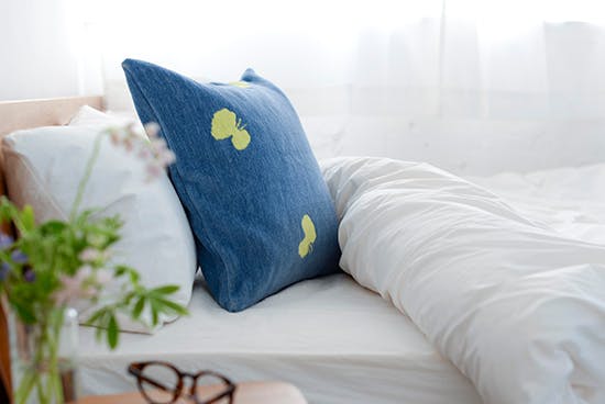 取り扱い終了】KLIPPAN×mina perhonen/クッションカバー /CHOUCHO