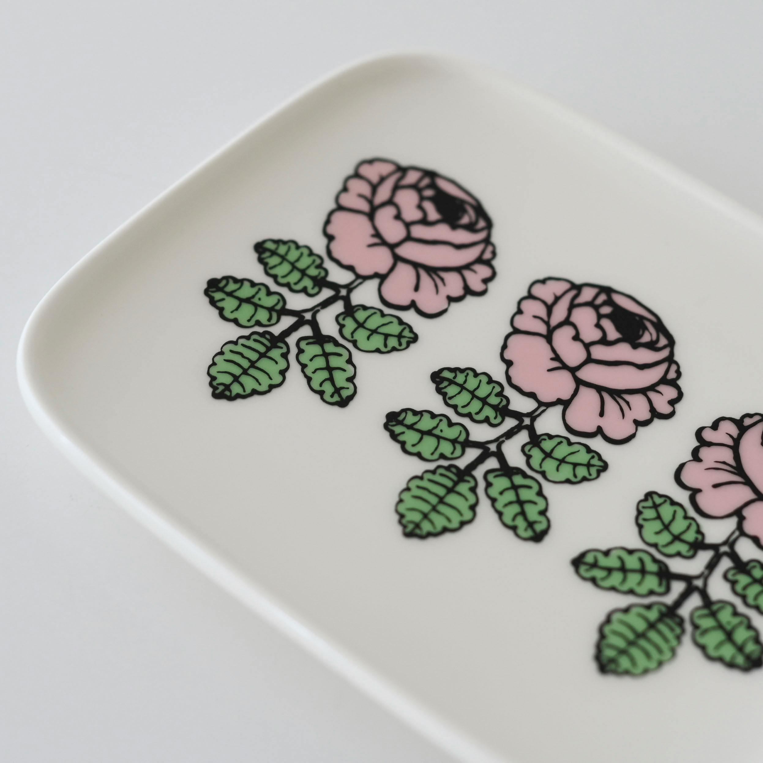 日本別注】Marimekko / マリメッコ / Vihkiruusu / プレート（ピンク