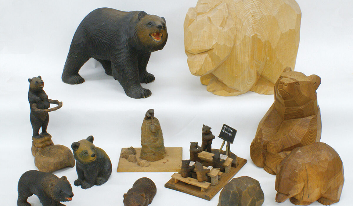 なぜなに 木彫り熊のなぞ | 北海道ドライブガイド｜NEXCO東日本