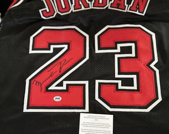 マイケル・ジョーダン直筆サイン入り #23 シカゴ・ブルズ ジャージ