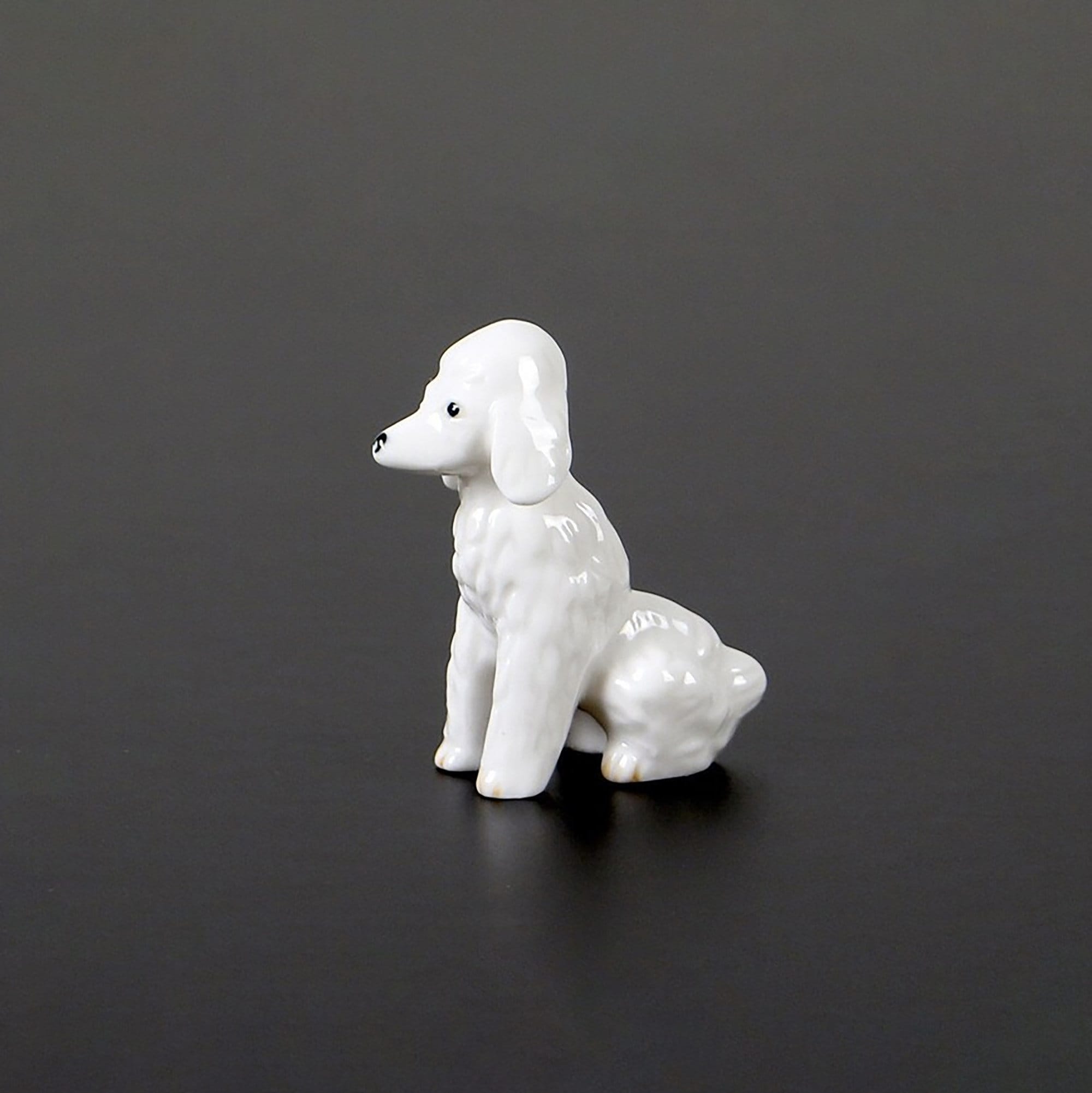 50年代のヴィンテージ磁器製プードルの置物 - Etsy 日本