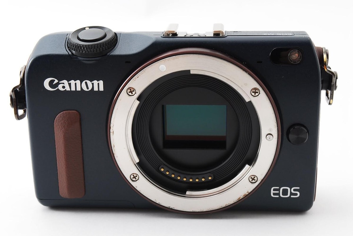 Canon EOS M2 Bay Blue W. 90EX Flash, 18-55mm Lens / 22mm Lens Kit