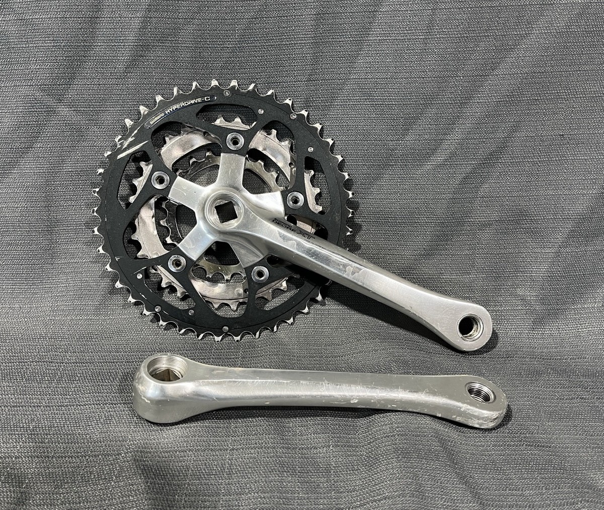 Shimano Deore XT FC-M737 Crankset MTB 175mm 42/32/22t 8 Speed 5