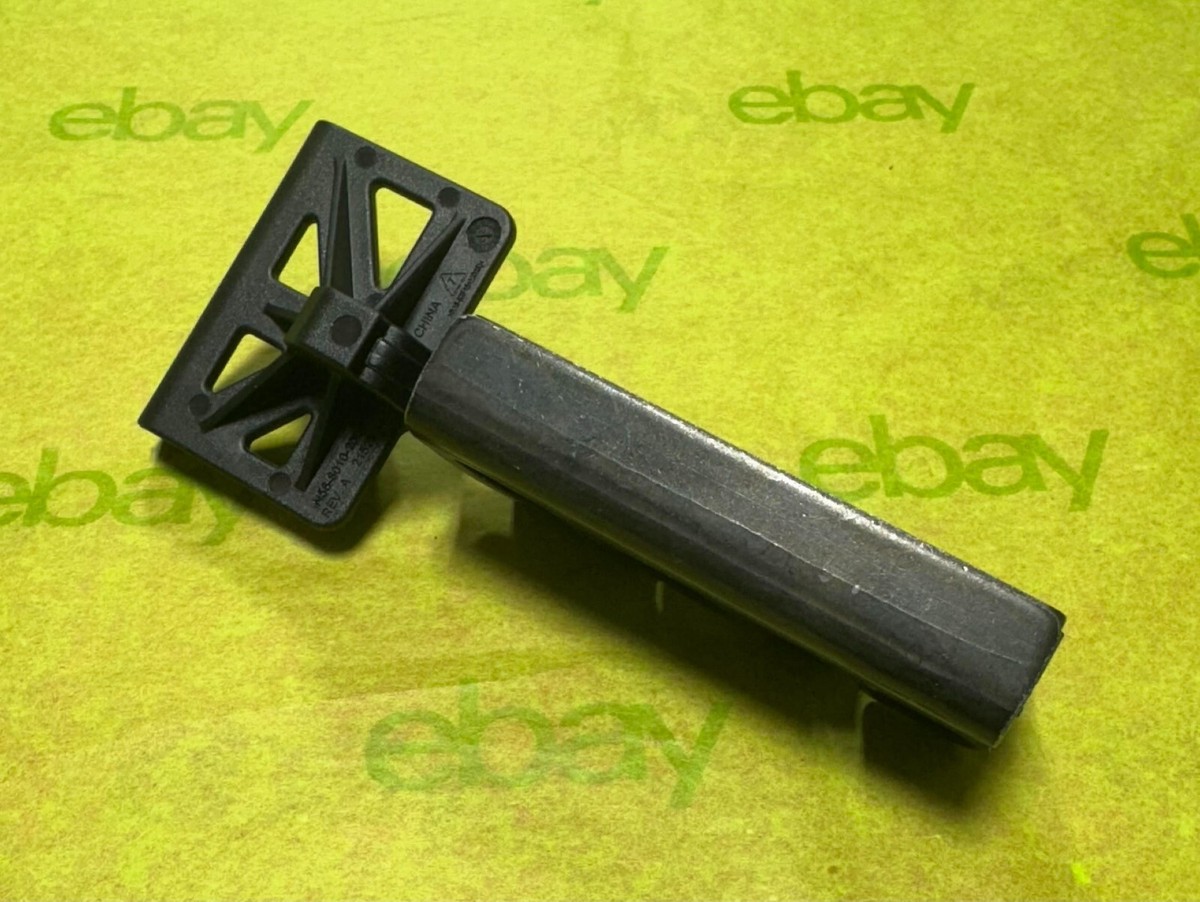 N56-6010-200 Genuine Paccar Fairing Latch OEM - New | eBay