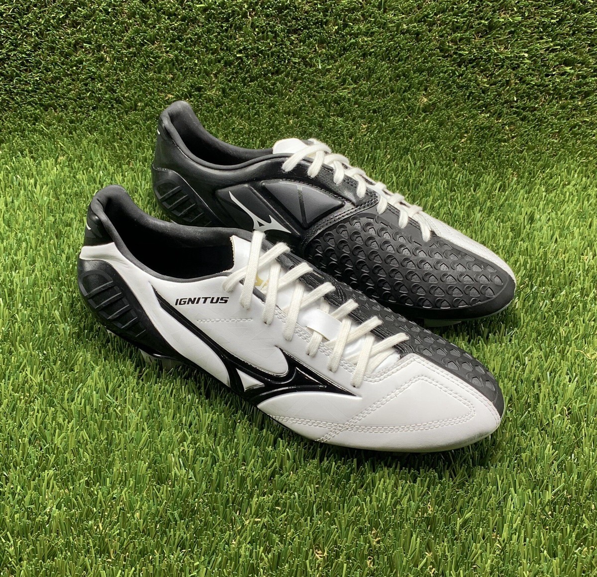 Mizuno Wave Ignitus IV (ref: III II Rebula Cup Morelia Neo Alpha