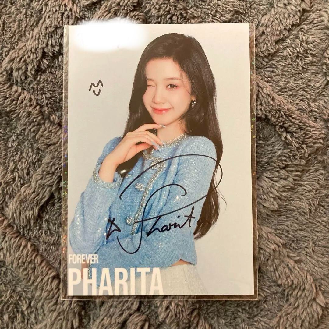 BABYMONSTER PHARITA Autograph Session Signed Autographed KPOP K