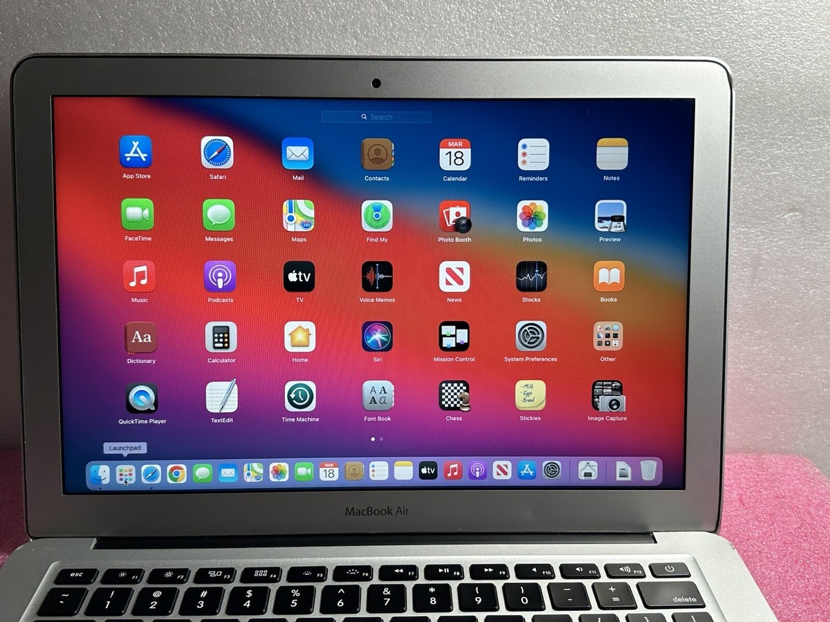 EARLY 2015 Apple MacBook Air 13