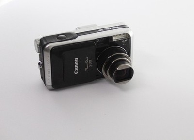 Canon Powershot S80 8MP Digital Camera 3.6x Wide Angle Zoom