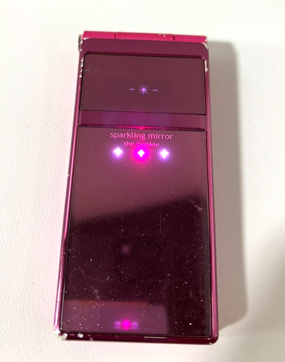 docomo P-05B Pink FOMA Japanese Cell phone garakei Flip Phone jp